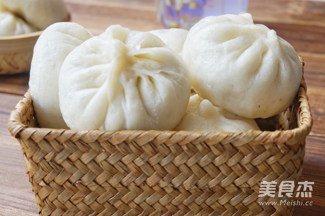 Steamed Buns with Mushroom and Braised Pork recipe