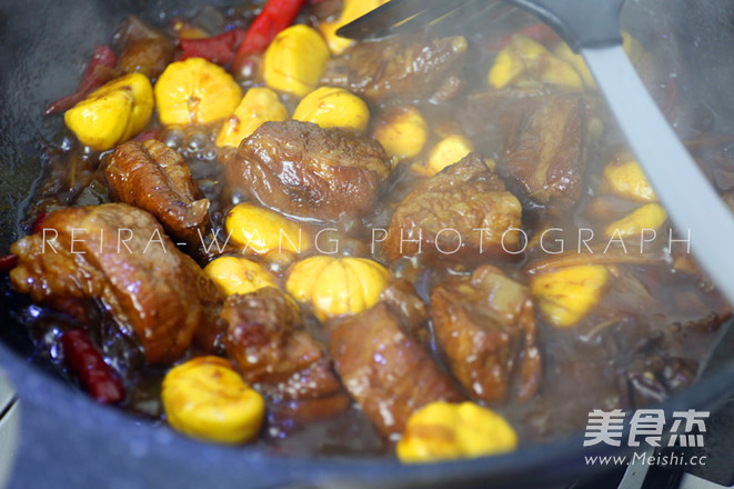 Braised Pork Ribs with Chestnuts recipe