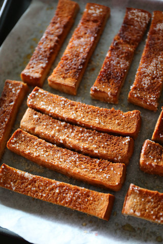 Toast Sticks with Butter recipe