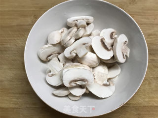 Stir-fried Vegetable Stems with Mushrooms recipe