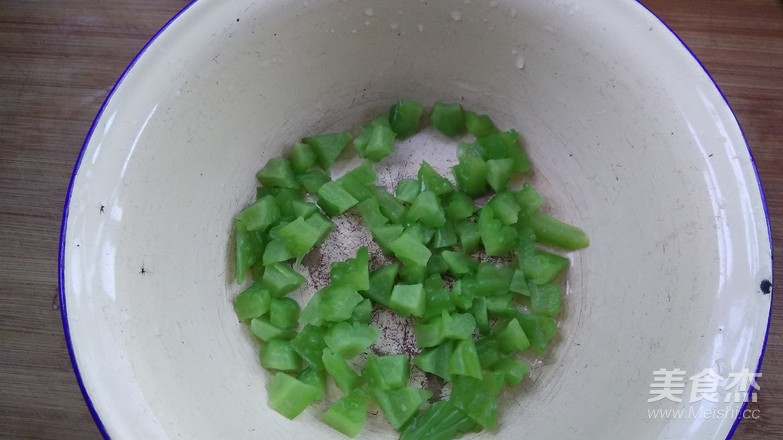 Mustard-flavored Bitter Gourd and Peanuts recipe