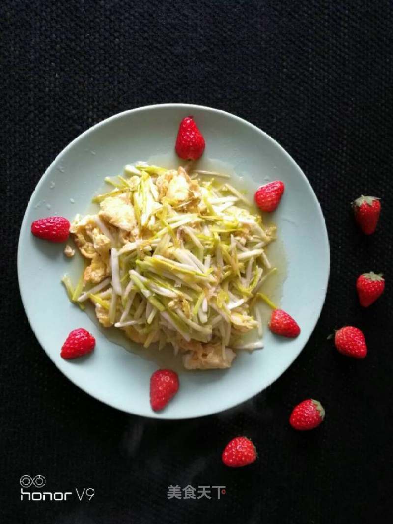 Scrambled Eggs with Chives recipe