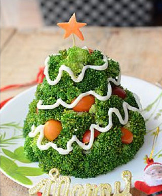 Christmas Tree Salad recipe