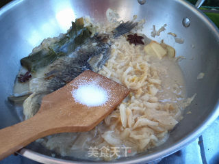 Carp with Sauerkraut recipe