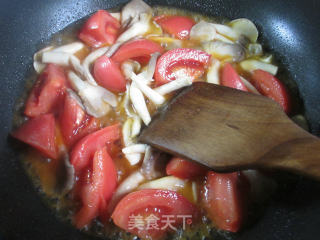 Stir-fried Tomato with Xiuzhen Mushroom recipe