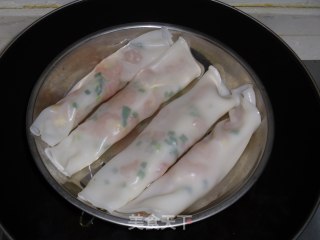 Cantonese Shrimp Intestine Noodles recipe