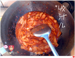 Li's Spicy Cabbage Pork Belly 배추김치삼겹살볶음 recipe