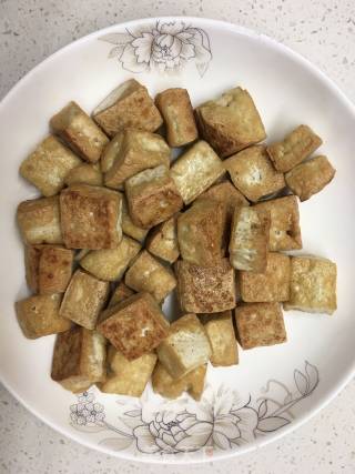 Stir-fried Tofu with Chinese Sausage recipe