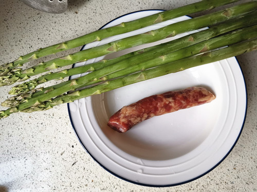 Stir-fried Asparagus with Sausage recipe