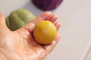 #trust之美#chocolate-flavored Peach Mountain Skin Mooncake recipe