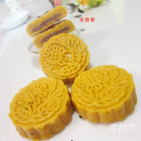 Bean Paste Mooncake recipe