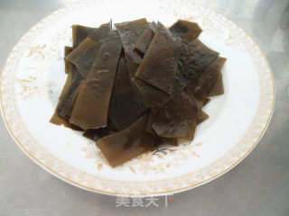 Twice-cooked Pork Ribs Braised Kelp recipe
