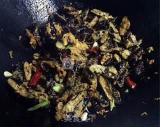 Dry Stir-fried Silkworm Pupa recipe