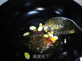 How to Make Dry Pot Spicy Bullfrog recipe