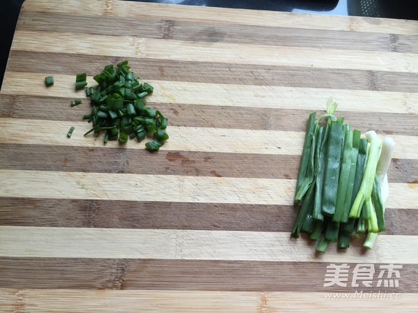 Shanghai Scallion Noodles recipe