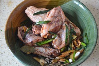 Roasted Wings with Honey Mochi recipe
