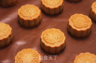 Net Celebrity Drawing Moon Cakes recipe