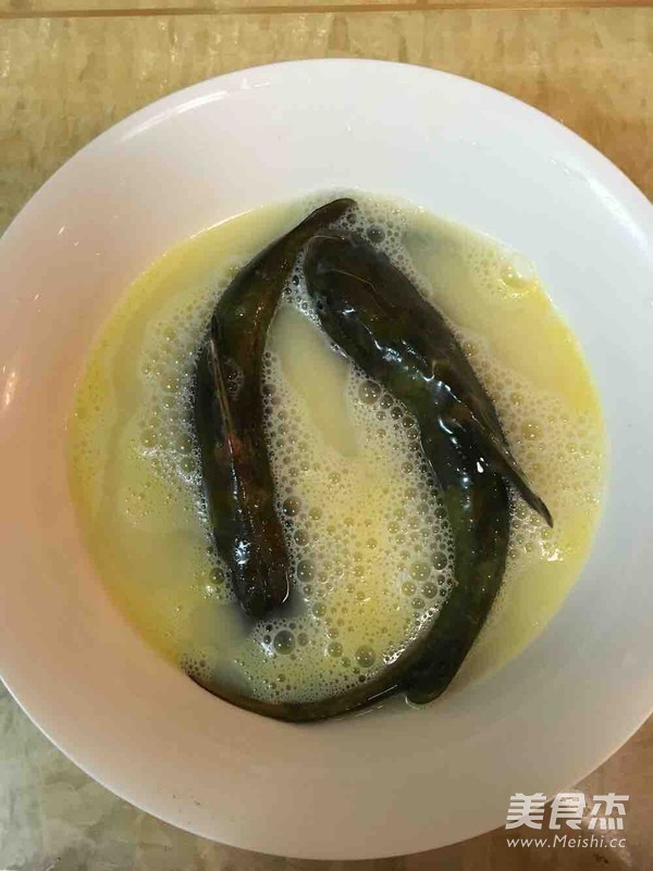 Yellow Eel Steamed Egg recipe