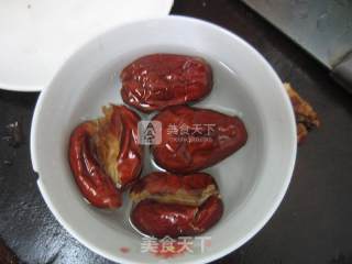 Pork Lean Pork Soup with Tea Tree Mushroom recipe