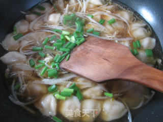 Mung Bean Sprouts Dumplings recipe