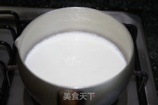 Marshmallow Hot Chocolate Milk Tea recipe