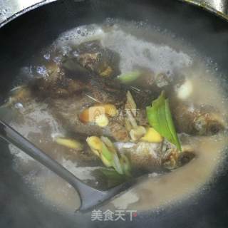 Braised Crucian Carp recipe