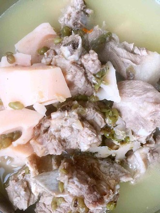 Lotus Vegetable Mung Bean Pork Rib Soup