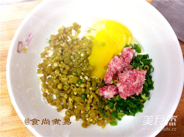 Capers Minced Pork Pancakes recipe