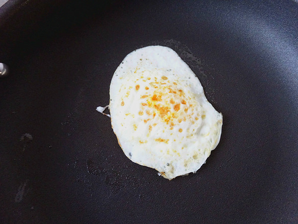 Sauce-flavored Egg Finger Biscuits recipe