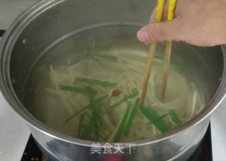 Memories of (noodles) in The Old Town of Sichuan and Chongqing—cold Noodles (sweet, Sour and Spicy, Delicious and Appetizing) recipe