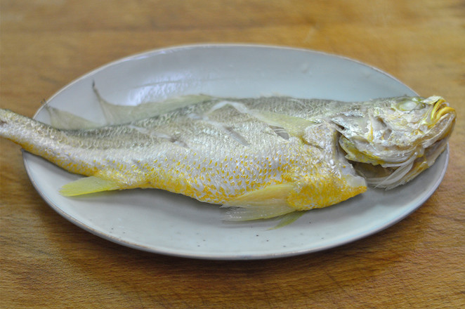 Steamed Yellow Croaker recipe