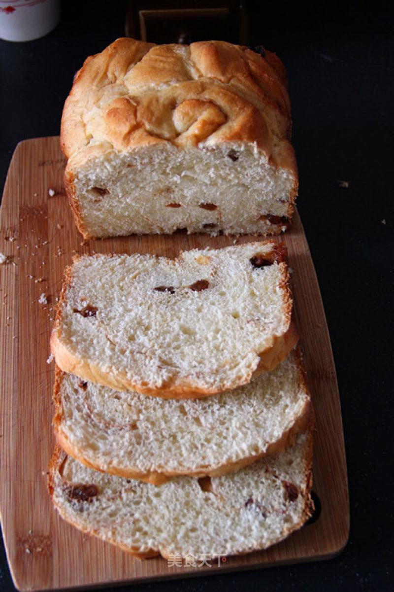 Cinnamon Raisin Bread recipe