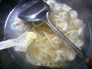 Shrimp Wonton Udon recipe