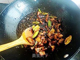 Lao Gan Ma Qian Zhang Jie Roast Pork recipe