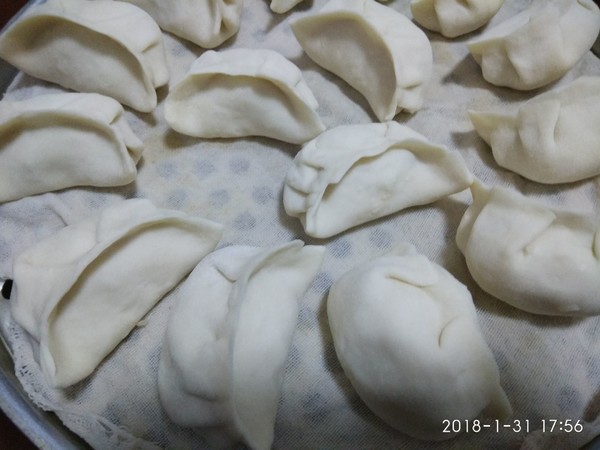 Hot Noodles and Steamed Dumplings recipe