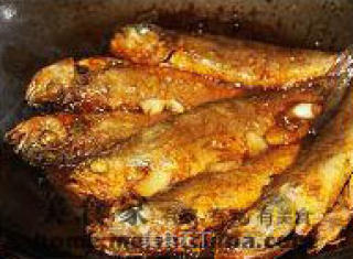 Pan Fried Small Yellow Croaker recipe