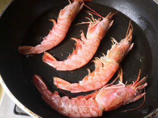 Fried Prawns with Wild Garlic recipe