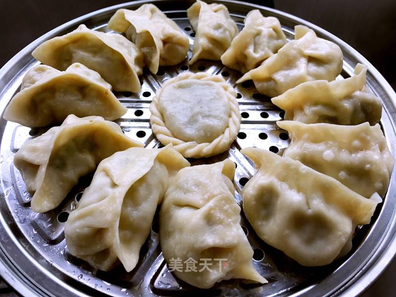 Green Pepper Pork Steamed Dumplings recipe