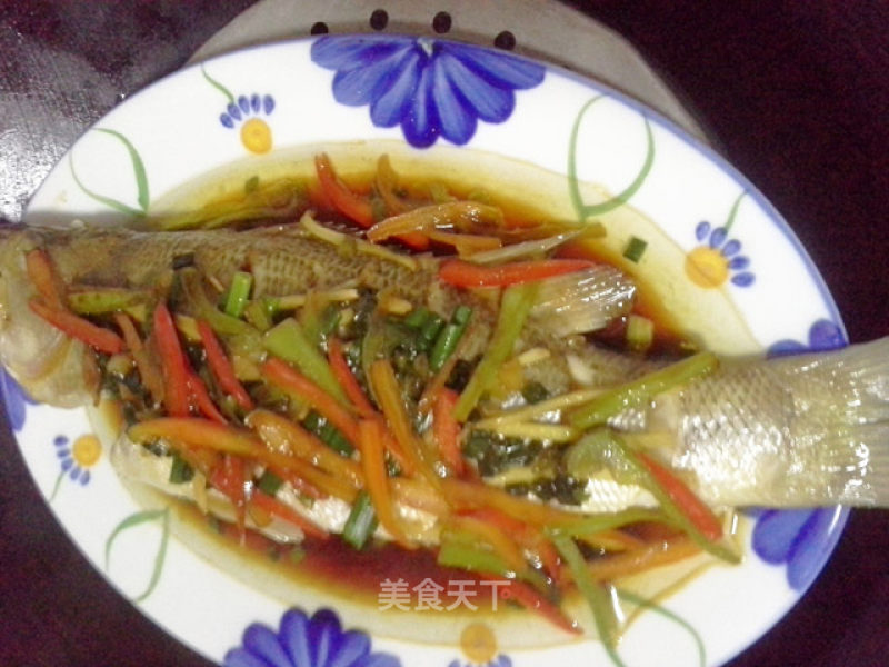 Newly Made Old Dishes-steamed Sea Bass
