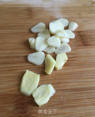 Stir-fried Chicken Breasts with Broccoli recipe