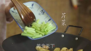 Stir-fried Tofu with Pork recipe