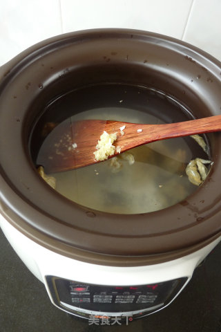 Fish Maw Crucian Glutinous Rice Porridge recipe