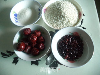 Red Beans, Red Dates, Pork and Glutinous Rice Balls recipe