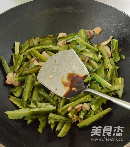 Winged Bean Stir-fried Pork recipe