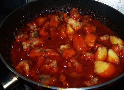 Apple Chicken with Tomato Sauce recipe