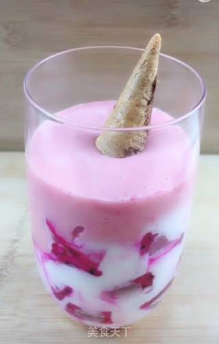 Red Dragon Fruit Strawberry Milkshake recipe