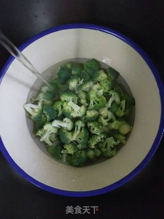 Stir-fried Broccoli with Tofu recipe