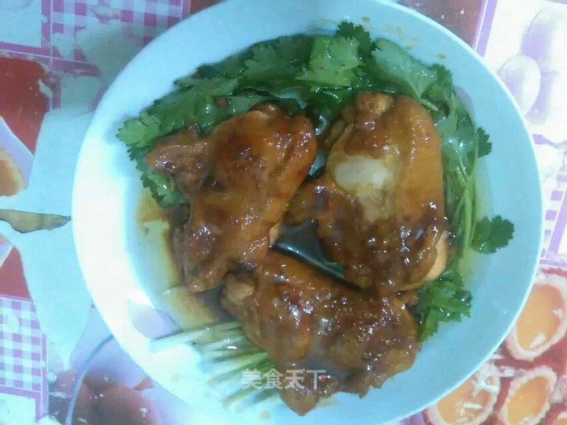 Barbecued Pork Drumstick with Sauce recipe