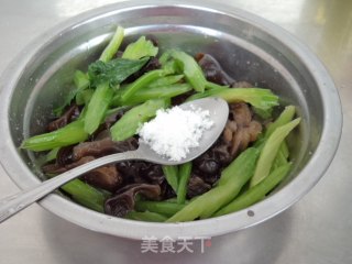 Celery Black Fungus recipe