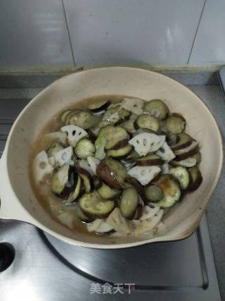 Fried Eggplant with Lotus Root recipe